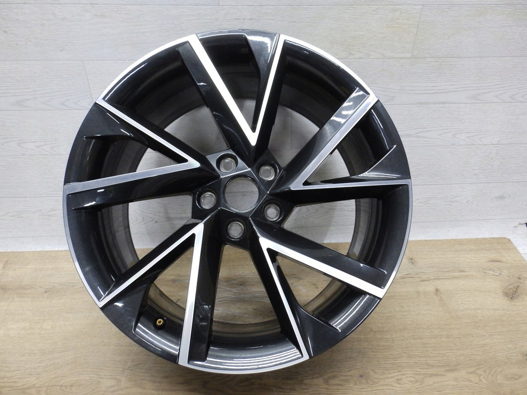 1x Alufelge 19 Zoll 8.0" 5x112 45ET Glanz Schwarz 57A601025R Skoda Karoq