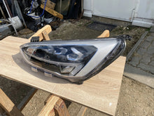 Laden Sie das Bild in den Galerie-Viewer, Frontscheinwerfer Ford Focus JX7B-13E015-AE LED Links Scheinwerfer Headlight SCH5841925502xt