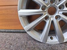 Load image into Gallery viewer, 1x Alufelge 16 Zoll 6.5" 5x112 42ET Glanz Silber 3G0071496B VW Passat Golf I FEL2480701970xq