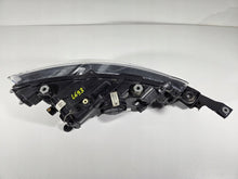 Laden Sie das Bild in den Galerie-Viewer, Frontscheinwerfer Seat I Ibiza V 6F1941015B LED Ein Stück (Rechts oder Links)