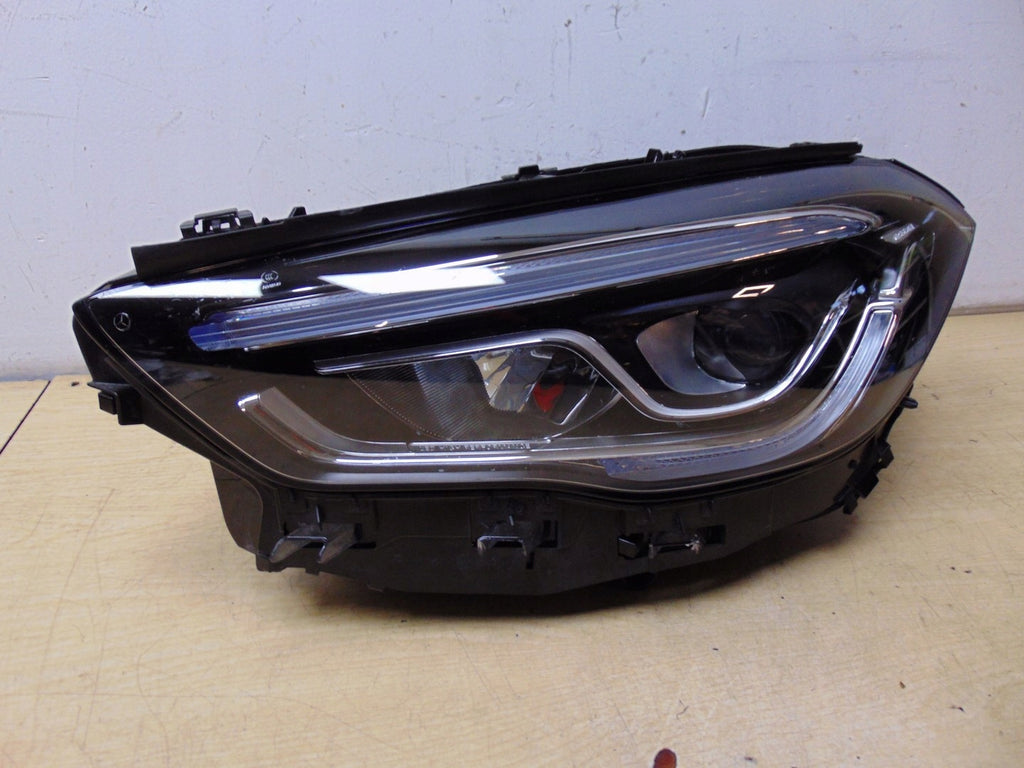 Frontscheinwerfer Mercedes-Benz W247 A2479066301 Full LED Links Headlight SCH5290350370hk