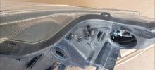Laden Sie das Bild in den Galerie-Viewer, Frontscheinwerfer Toyota Prius Plus Full LED Links Scheinwerfer Headlight SCH9049856898ye