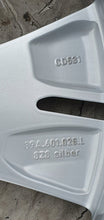 Laden Sie das Bild in den Galerie-Viewer, 1x Alufelge 20 Zoll 9.0" 5x112 42ET Glanz Silber 89A601025L Audi E-Tron Etron FEL8380892644fr