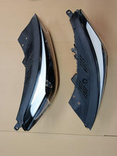 Laden Sie das Bild in den Galerie-Viewer, Frontscheinwerfer Hyundai Tucson 92102D7000 Rechts Scheinwerfer Headlight SCH3198664674lb