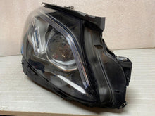 Laden Sie das Bild in den Galerie-Viewer, Frontscheinwerfer Mercedes-Benz W213 A2139064804 LED Rechts Headlight SCH7944579724tm