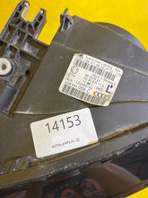 Laden Sie das Bild in den Galerie-Viewer, Frontscheinwerfer Audi A7 4G8941005C Xenon Links Scheinwerfer Headlight SCH9428852601tb