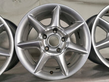 Laden Sie das Bild in den Galerie-Viewer, 4x Alufelge 15 Zoll 7.0" 5x120 35ET BMW E36 E46 Rim Wheel FEL8861903258ga