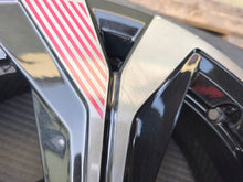 Load image into Gallery viewer, 1x Alufelge 18 Zoll 7.0" 5x114.3 35ET Glanz 403001407R Renault Koleos I Arkana FEL2038403677ib