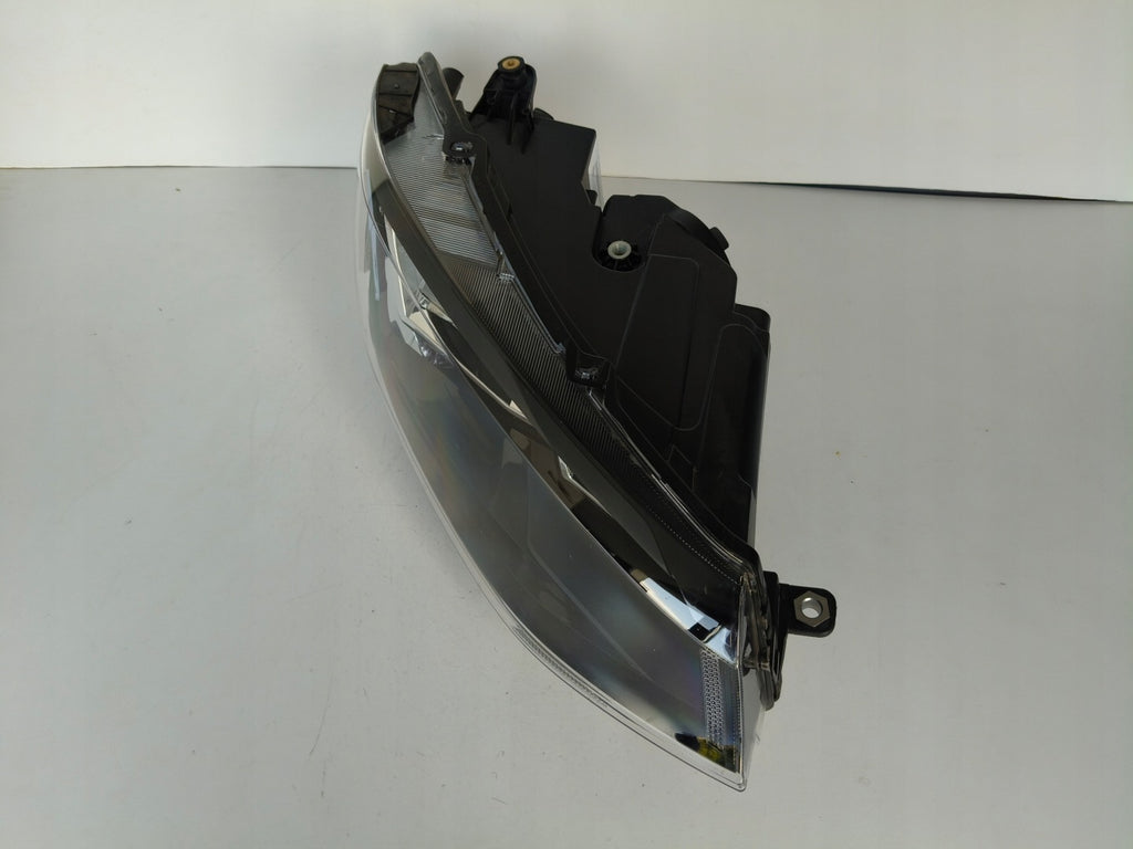 Frontscheinwerfer VW Caddy 2K8941006C Rechts Scheinwerfer Headlight SCH9247320493wj
