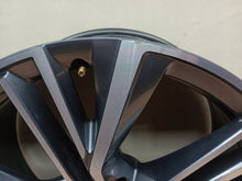 Laden Sie das Bild in den Galerie-Viewer, 1x Alufelge 20 Zoll 9.0" 5x112 42ET Glanz Schwarz 5LA601025 Skoda Enyaq FEL1795815949vr