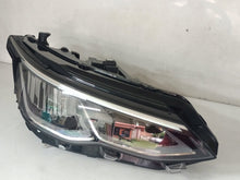 Load image into Gallery viewer, Frontscheinwerfer VW Golf VIII LED Rechts Scheinwerfer Headlight SCH3950320047rp