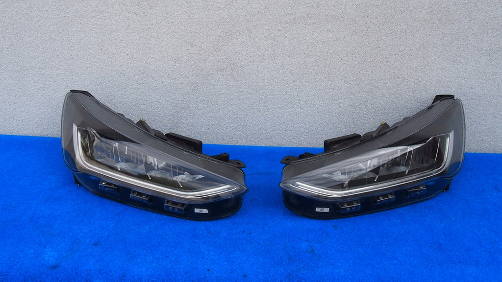 Frontscheinwerfer Ford Focus NX7B-13E014-CD Full LED Rechts oder Links