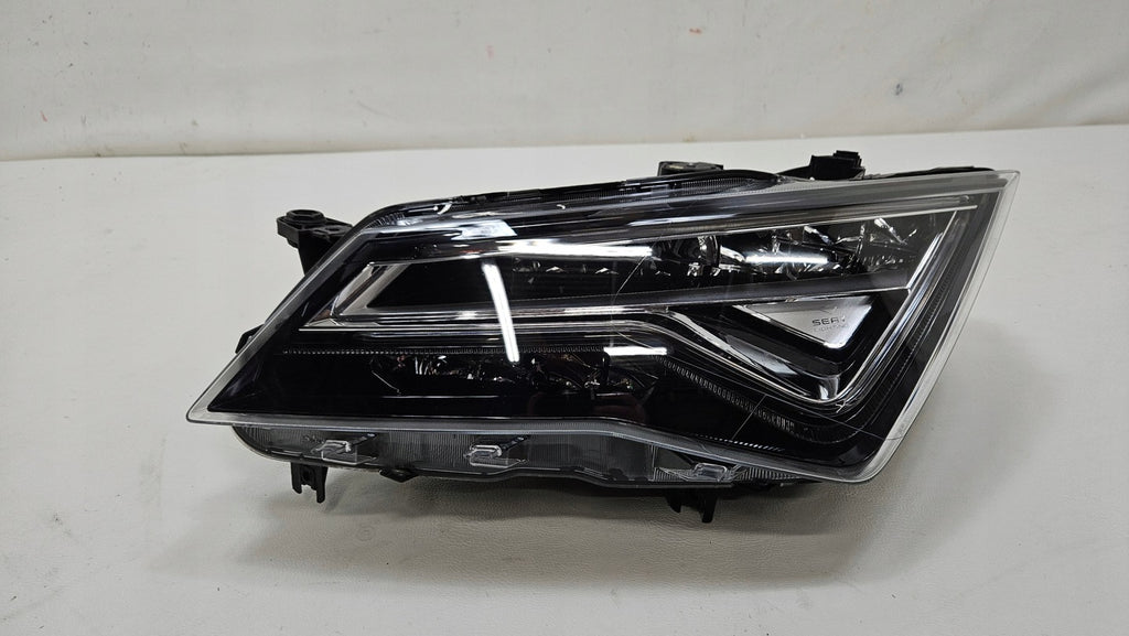 Frontscheinwerfer Seat Ateca 576941007D 90117433 Full LED Links Headlight