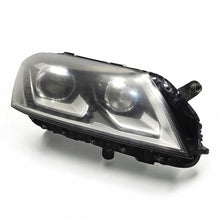 Laden Sie das Bild in den Galerie-Viewer, Frontscheinwerfer VW Passat B7 3AB941752 90005333 LED Rechts Headlight