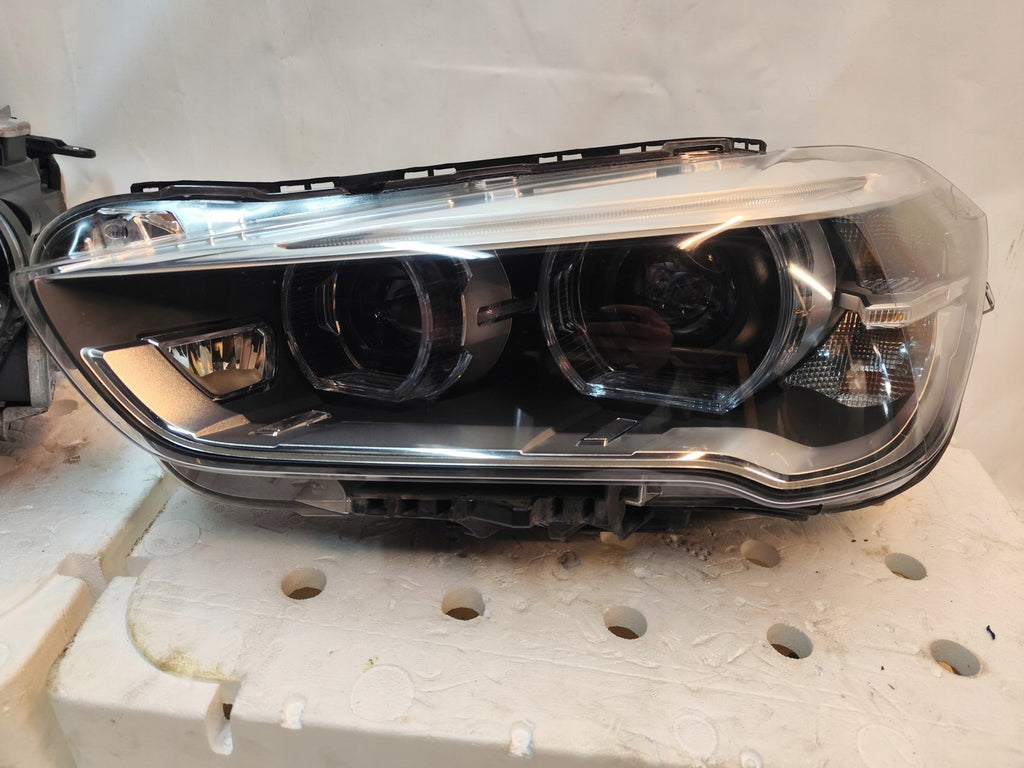 Frontscheinwerfer BMW X1 F48 7495003 7495004 LED Ein Satz Scheinwerfer Headlight SCH2497932655kl