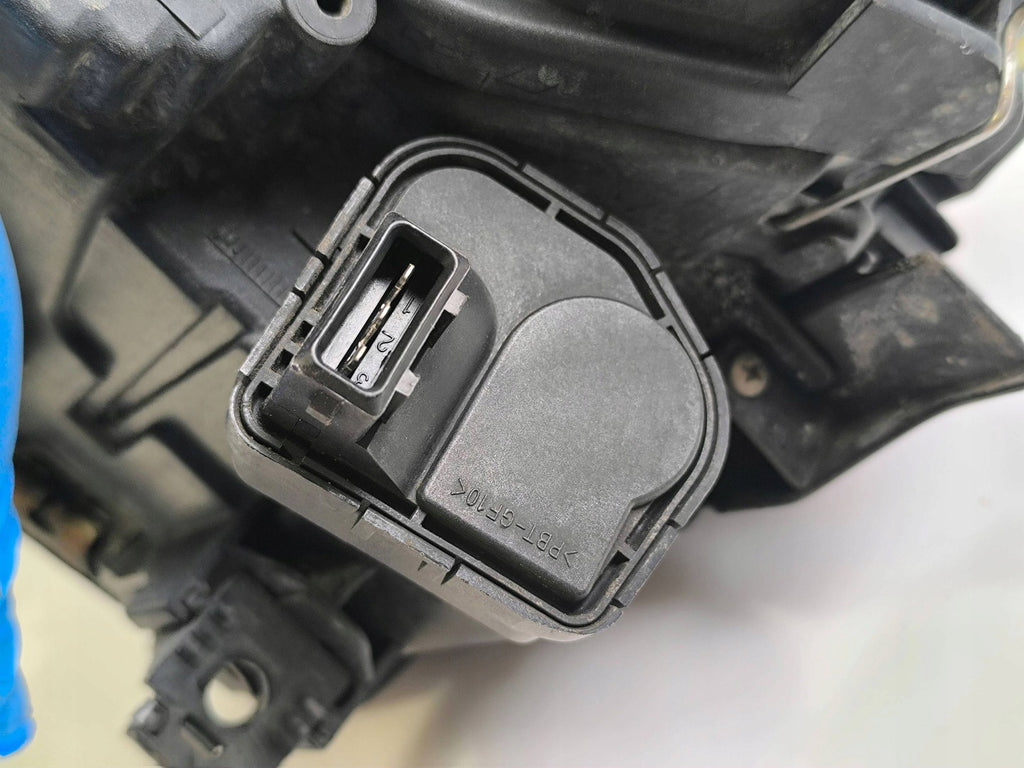 Frontscheinwerfer Audi A8 4D0941004E Rechts Scheinwerfer Headlight SCH2943868230jk