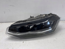 Laden Sie das Bild in den Galerie-Viewer, Frontscheinwerfer VW Polo 2G1941773 LED Links Scheinwerfer Headlight SCH6278538414ga