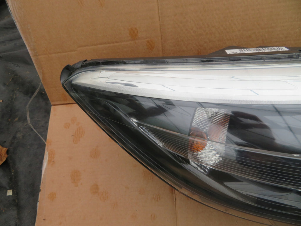 Frontscheinwerfer Renault Captur 260100855R Rechts Scheinwerfer Headlight