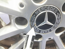 Laden Sie das Bild in den Galerie-Viewer, 1x Alufelge 17 Zoll 6.5" 5x112 38ET A1564011700 Mercedes-Benz Gla Rim Wheel FEL6771699431bm