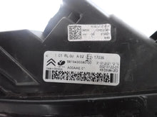 Laden Sie das Bild in den Galerie-Viewer, Frontscheinwerfer Citroën Berlingo 9819435580-00 LED Rechts Headlight