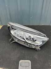Load image into Gallery viewer, Frontscheinwerfer Renault Captur 260107244R Full LED Rechts Headlight SCH2732227336wt