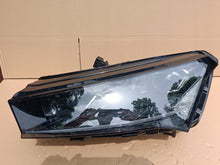 Laden Sie das Bild in den Galerie-Viewer, Frontscheinwerfer Skoda Enyaq 1EX014773-83 5LB941015H LED Links Headlight