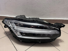 Load image into Gallery viewer, Frontscheinwerfer Volvo Xc90 32228303 Rechts Scheinwerfer Headlight SCH9400090144gt