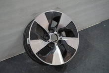 Load image into Gallery viewer, 1x Alufelge 16 Zoll 7.0&quot; 5x120 40ET Glanz 6868392 BMW 1 F21 F20 Rim Wheel