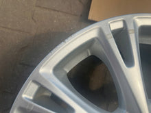 Laden Sie das Bild in den Galerie-Viewer, 1x Alufelge 17 Zoll 7.0" 4x108 C1BC-MA-ALU-CAR1972 Ford Fiesta Rim Wheel FEL8260942724fv