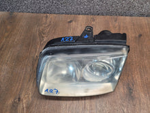 Laden Sie das Bild in den Galerie-Viewer, Frontscheinwerfer VW Polo Xenon Links Scheinwerfer Headlight