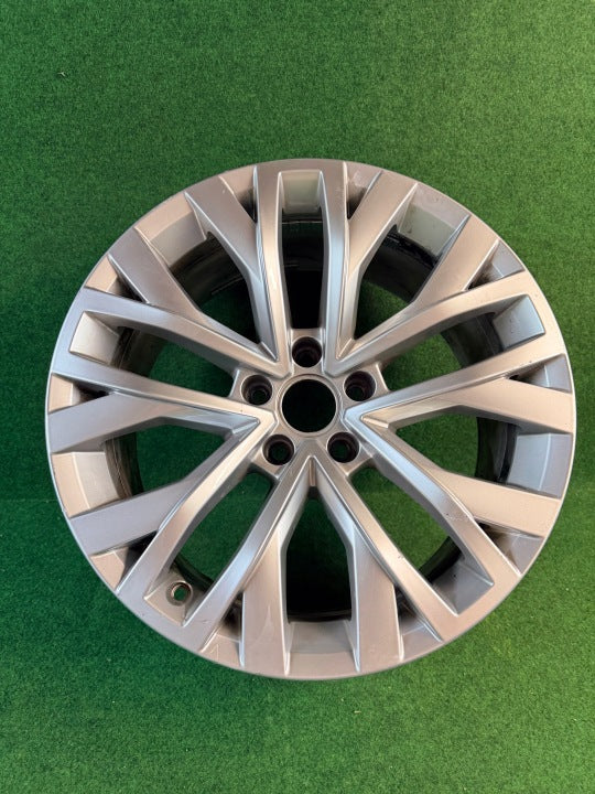 1x Alufelge 18 Zoll 8.0" 5x112 25ET Glanz Schwarz 760601025 VW I Rim Wheel FEL2093735711yc