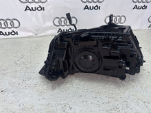 Laden Sie das Bild in den Galerie-Viewer, Frontscheinwerfer Audi Q3 83A941033 2018-2024 Full LED Links Headlight SCH9910531132qp