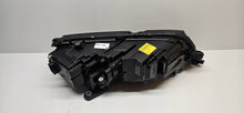 Laden Sie das Bild in den Galerie-Viewer, Frontscheinwerfer Skoda Octavia III 5E1941015D LED Links Scheinwerfer Headlight SCH7439323540yh