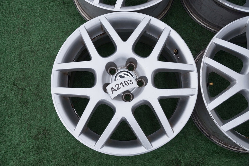 4x Alufelge 16 Zoll 6.5" 5x100 42ET Silber 1J0601025R VW Golf IV Polo Rim Wheel FEL4890916245zg