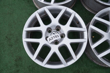 Laden Sie das Bild in den Galerie-Viewer, 4x Alufelge 16 Zoll 6.5" 5x100 42ET Silber 1J0601025R VW Golf IV Polo Rim Wheel FEL4890916245zg