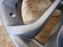 Laden Sie das Bild in den Galerie-Viewer, 1x Alufelge 20 Zoll 6.5&quot; 5x114.3 33ET Silber 403007153R Renault Scenic Rim Wheel