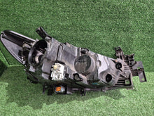 Laden Sie das Bild in den Galerie-Viewer, Frontscheinwerfer Mazda 6 Gj GHR4-51040 Xenon Links Scheinwerfer Headlight SCH4041498664al