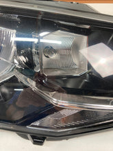 Load image into Gallery viewer, Frontscheinwerfer VW Transporter 7E1941016AB Rechts Scheinwerfer Headlight