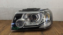 Laden Sie das Bild in den Galerie-Viewer, Frontscheinwerfer Land Rover Freelander 2 L359 DH5213W030DB FALSE Headlight SCH1068122474on