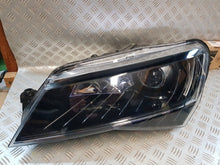 Laden Sie das Bild in den Galerie-Viewer, Frontscheinwerfer Skoda Superb III 3V1941015A 1ZS01193921 Xenon Links Headlight