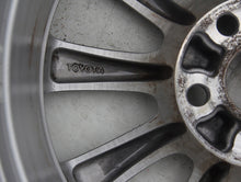 Laden Sie das Bild in den Galerie-Viewer, 1x Alufelge 17 Zoll 8.0&quot; 5x114.3 Lexus Rim Wheel