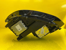 Load image into Gallery viewer, Frontscheinwerfer VW Touran 5TB941082D LED Rechts Scheinwerfer Headlight