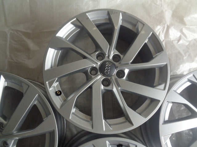 4x Alufelge 16 Zoll 6.5" 5x100 40ET Glanz Silber 82A601025B Audi A1 Rim Wheel FEL6857274015kp