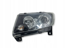Load image into Gallery viewer, Frontscheinwerfer Jeep Grand Cherokee 89032335 DDT2000668087061AD Rechts SCH3188556856wr