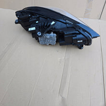Load image into Gallery viewer, Frontscheinwerfer BMW 1 5A32B51-10 Links Scheinwerfer Headlight SCH1066251240lb