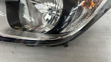 Laden Sie das Bild in den Galerie-Viewer, Frontscheinwerfer Hyundai I20 Links Scheinwerfer Headlight