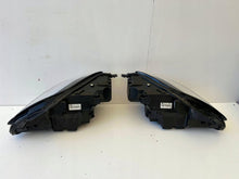 Load image into Gallery viewer, Frontscheinwerfer Ford Puma L1TB-13E015-GJ Full LED Ein Satz Headlight SCH1270373197lr