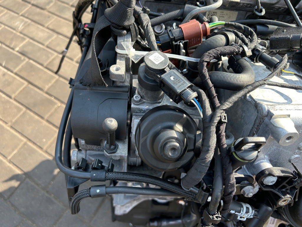 Motor Audi VW A4 B9 I DET CRK 2.0 TDI 72TKm Diesel Engine Komplett