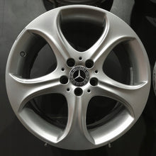 Load image into Gallery viewer, 4x Alufelge 18 Zoll 7.5" 5x112 44ET Glanz Silber A2054010600 Mercedes-Benz W205 FEL8028767629mg