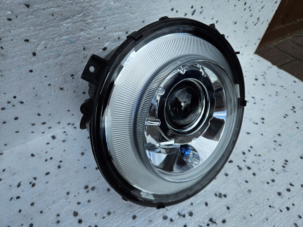 Frontscheinwerfer Mercedes-Benz W463 Xenon Vorderseite Scheinwerfer Headlight SCH6490845301on